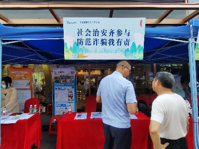 4小.jpg